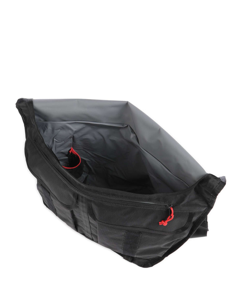 Chrome Citizen 24L Messenger bag black