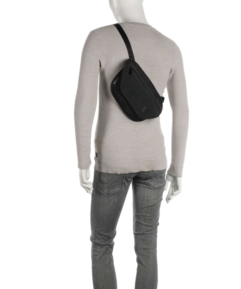 Chrome District Collection Sodo 3L Fanny pack black