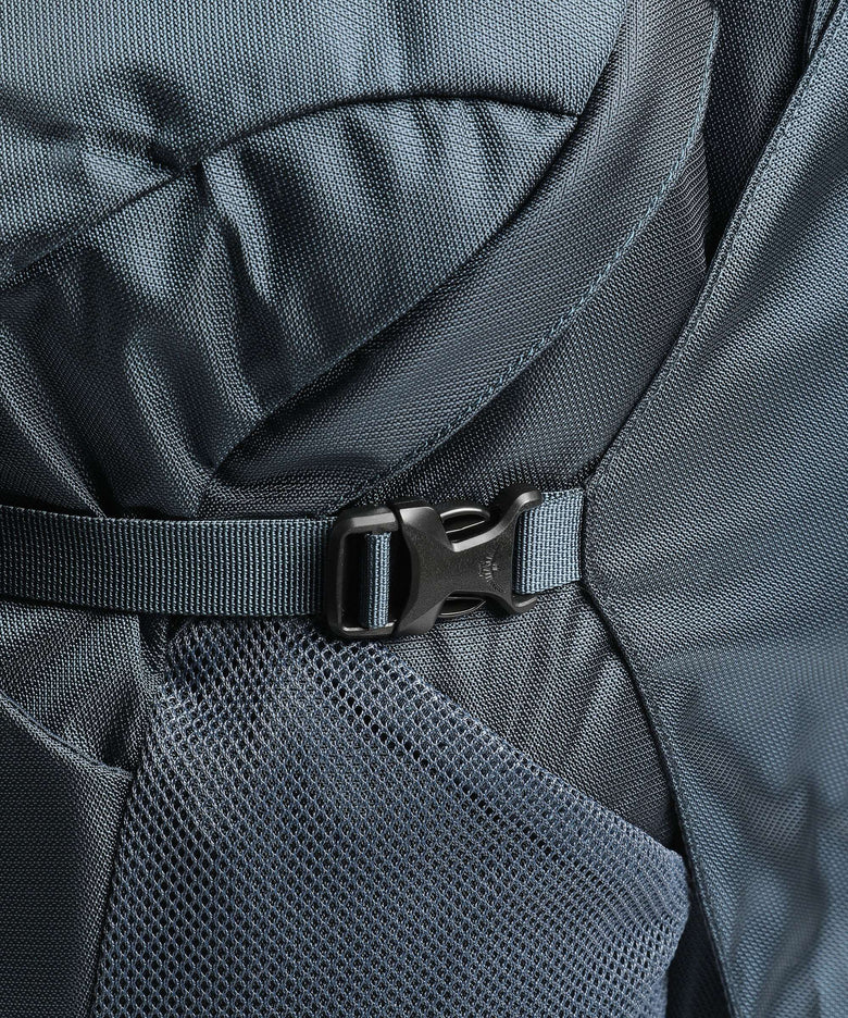 Osprey Farpoint 70 Travel backpack muted space blue