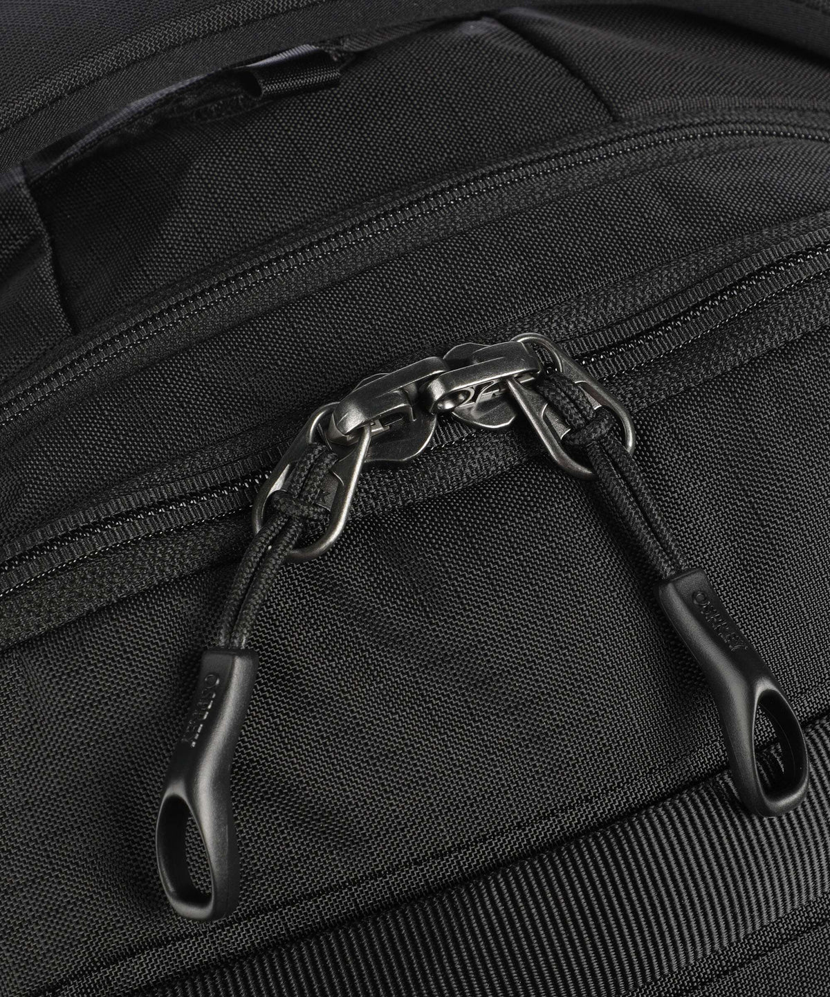 Osprey Sojourn Shuttle Travel bag with wheels black