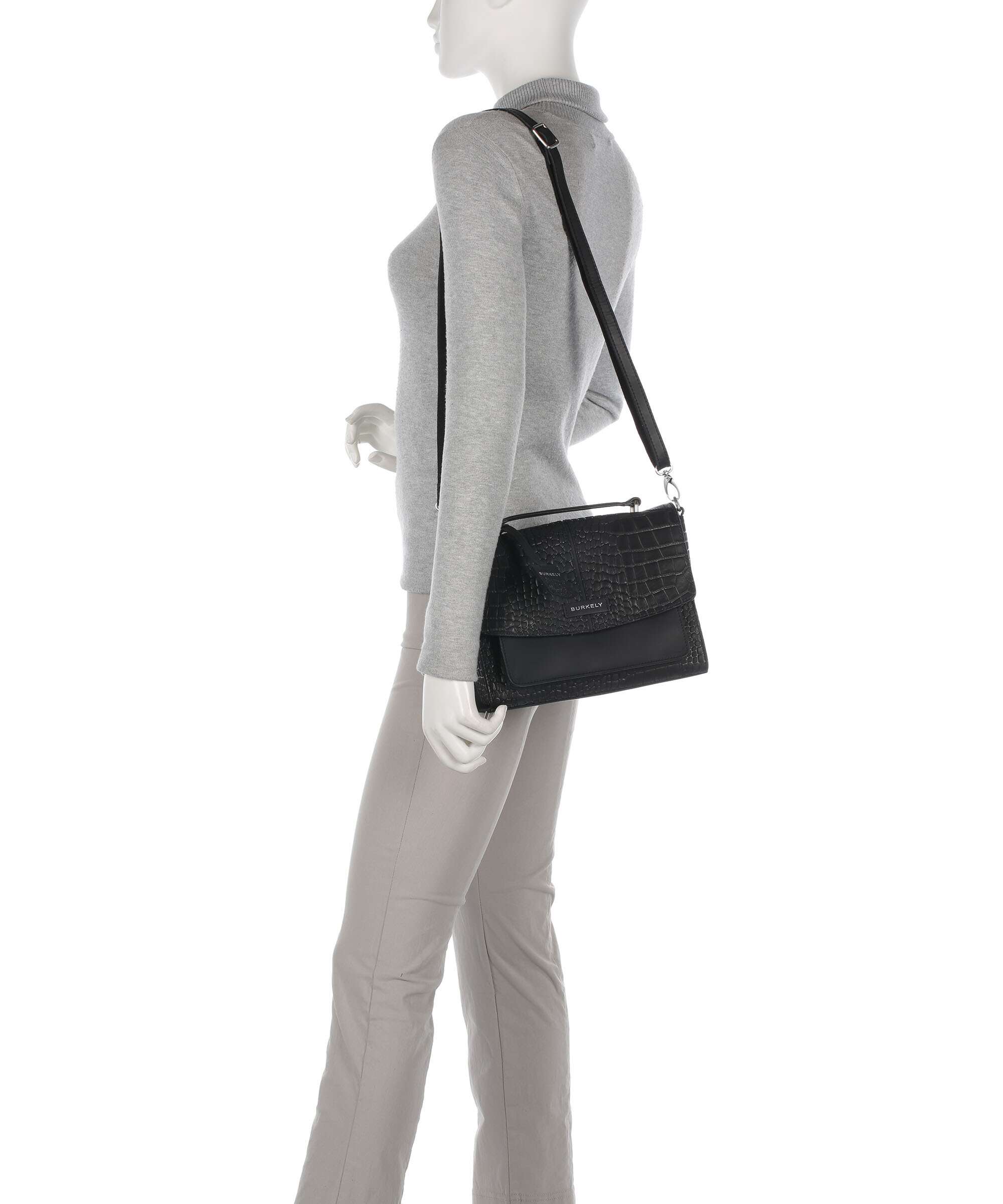 Burkely Cool Colbie Crossbody bag bear black