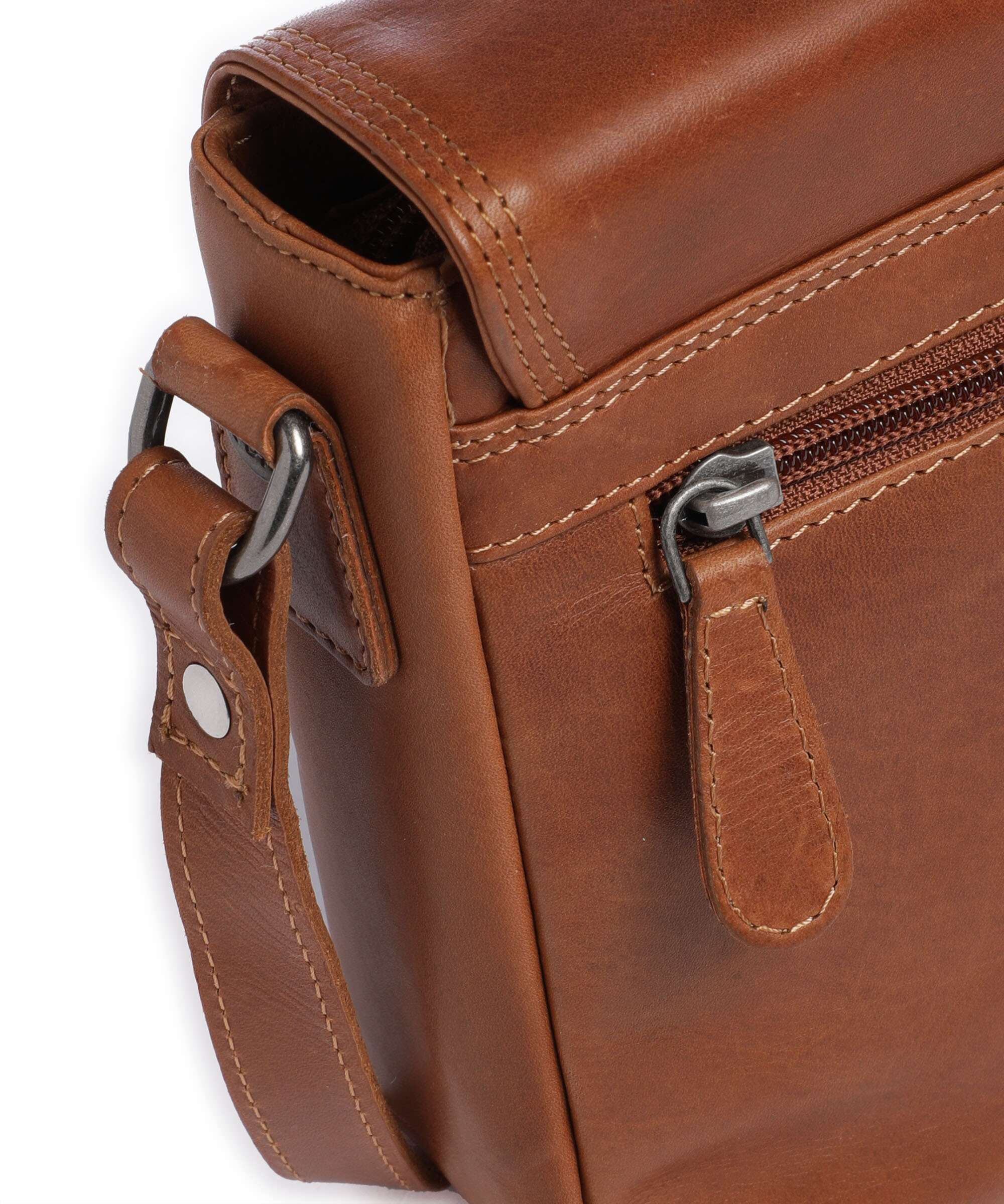 The Chesterfield Brand Cow Wax Pull Up Lucian Crossbody bag cognac