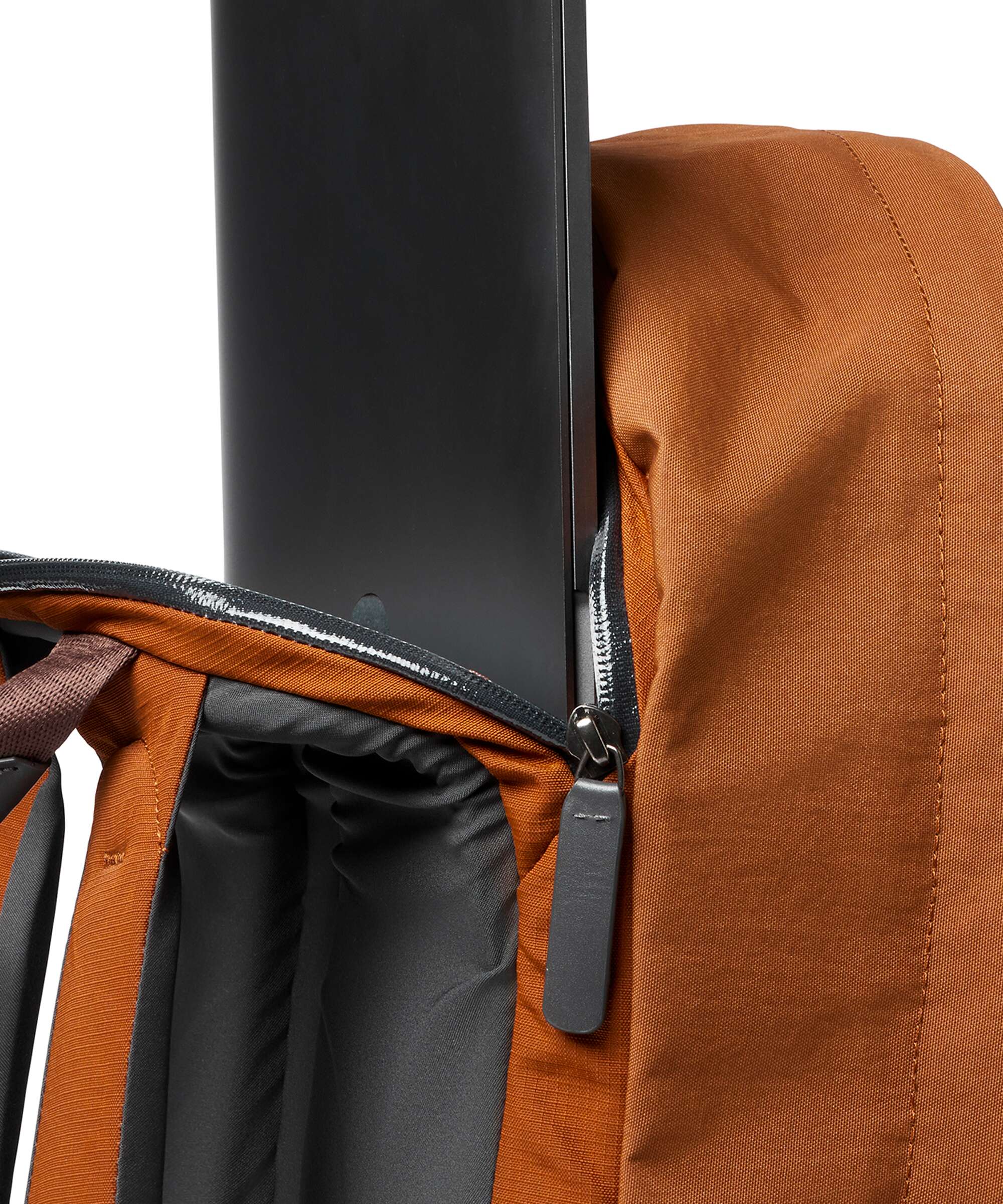 Bellroy Classic 24 Plus Backpack bronze