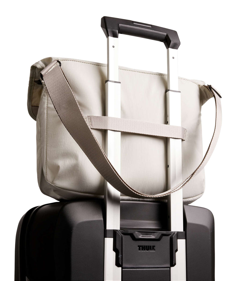 Bellroy Cinch 12L Messenger bag oat