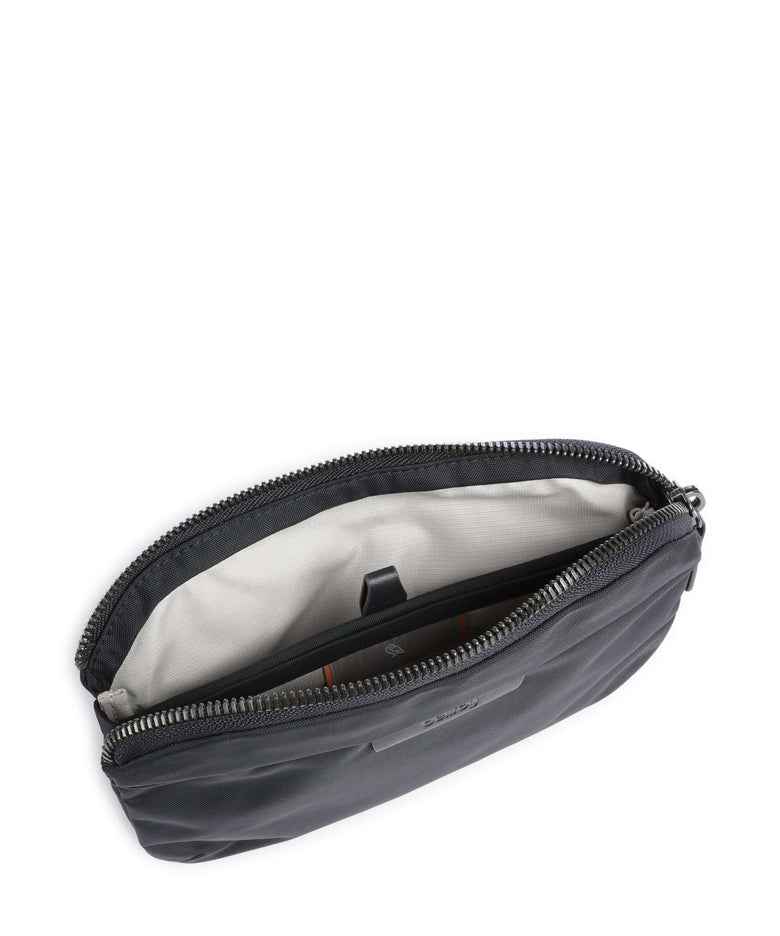 Bellroy Tokyo 1 Crossbody bag navy