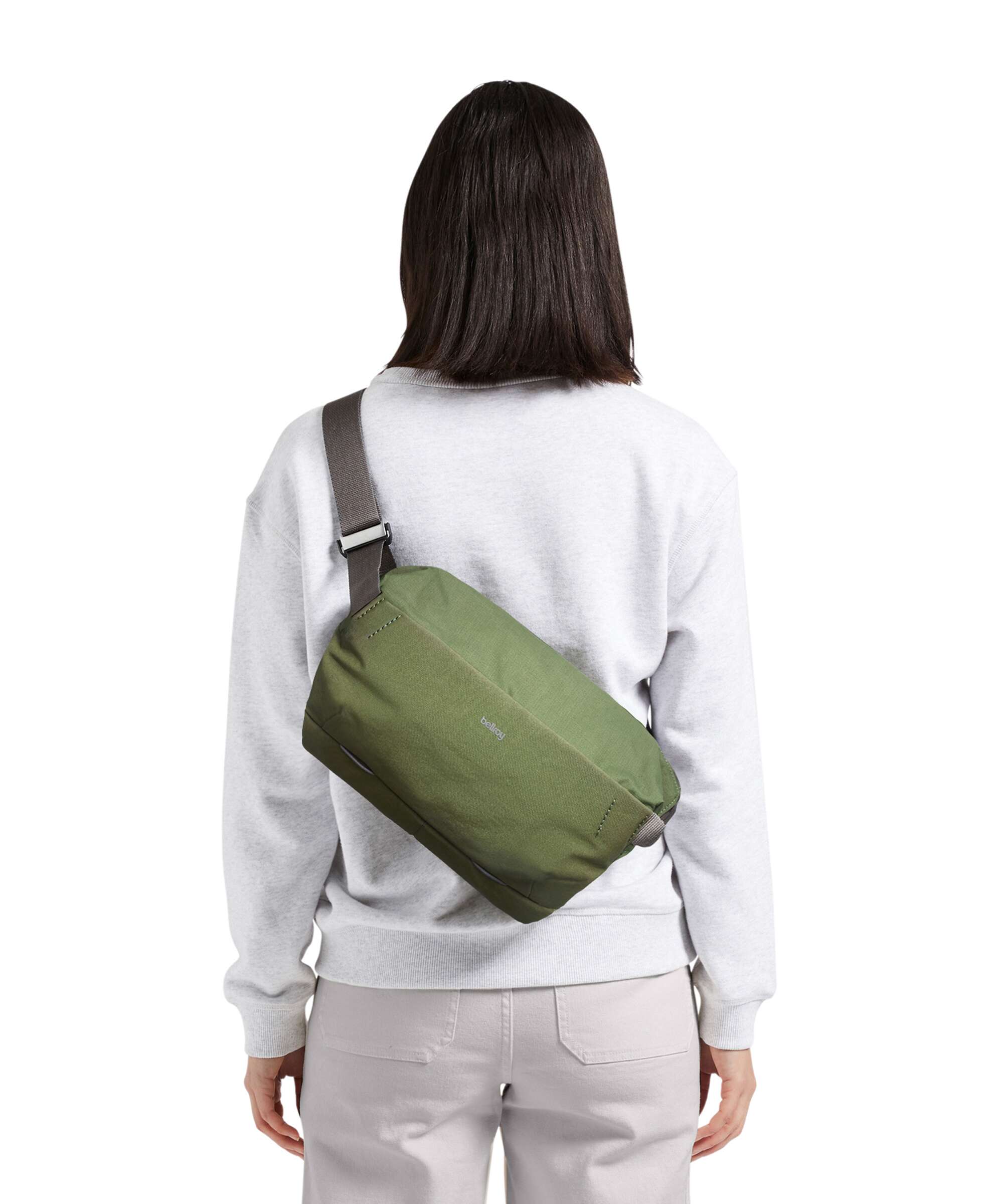 Bellroy Venture 10 Camera Belt bag deep ocean