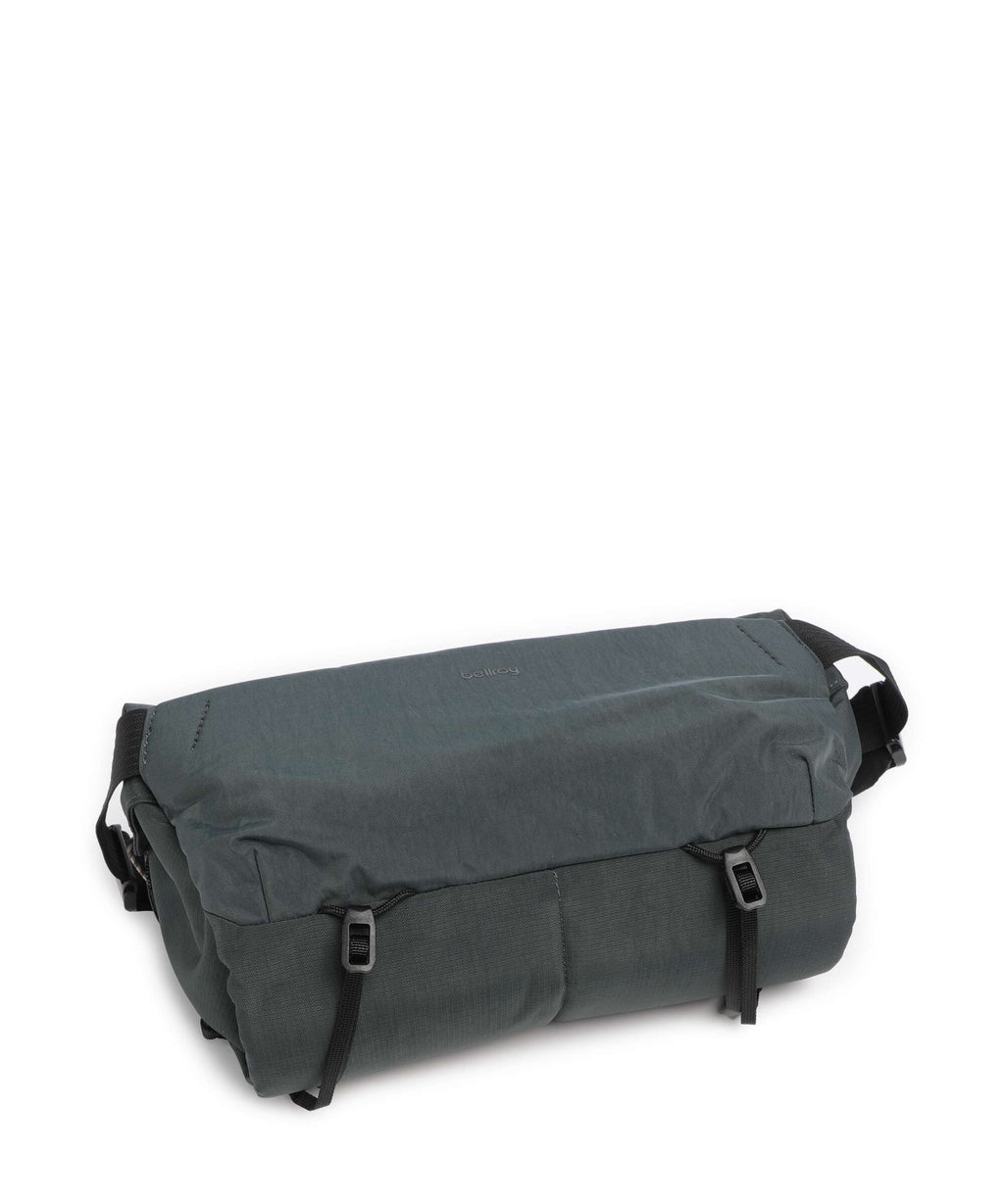 Bellroy Venture 10 Camera Fanny pack deep ocean